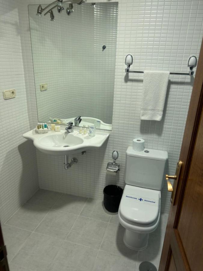 توليدو Hostal 36 المظهر الخارجي الصورة